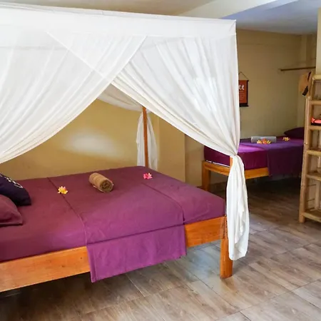H2O Peaceful Yoga Resort Gili Air Room photo