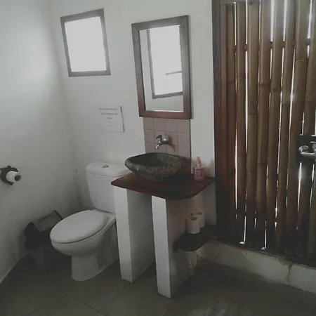 H2O Peaceful Yoga Resort Gili Air Exterior photo